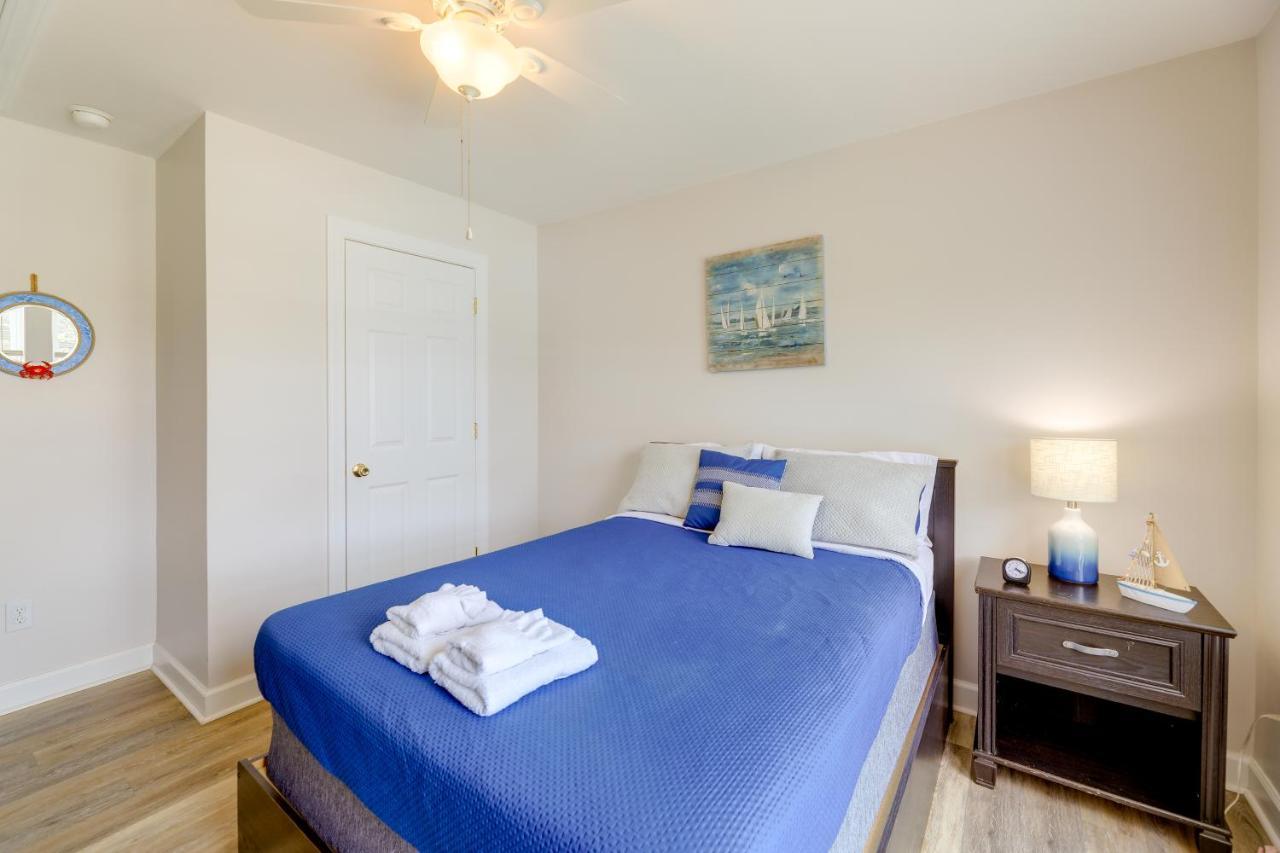 Coastal Emerald Isle Retreat With Deck And Grill! 외부 사진