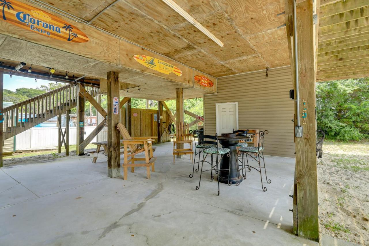 Coastal Emerald Isle Retreat With Deck And Grill! 외부 사진